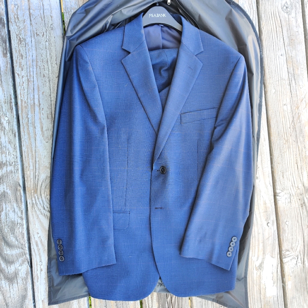 Jos.A.Bank 1905 Navy Windowpane Suit 42S